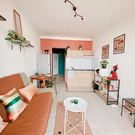 Διαμέρισμα T2 Unique Vue Et Acces - 43 *
